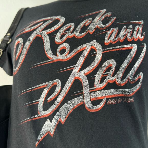 Rock and Roll Hall of Frame Vintage Style Graphic Fitted T-Shirt Womens Small - Picture 3 of 6